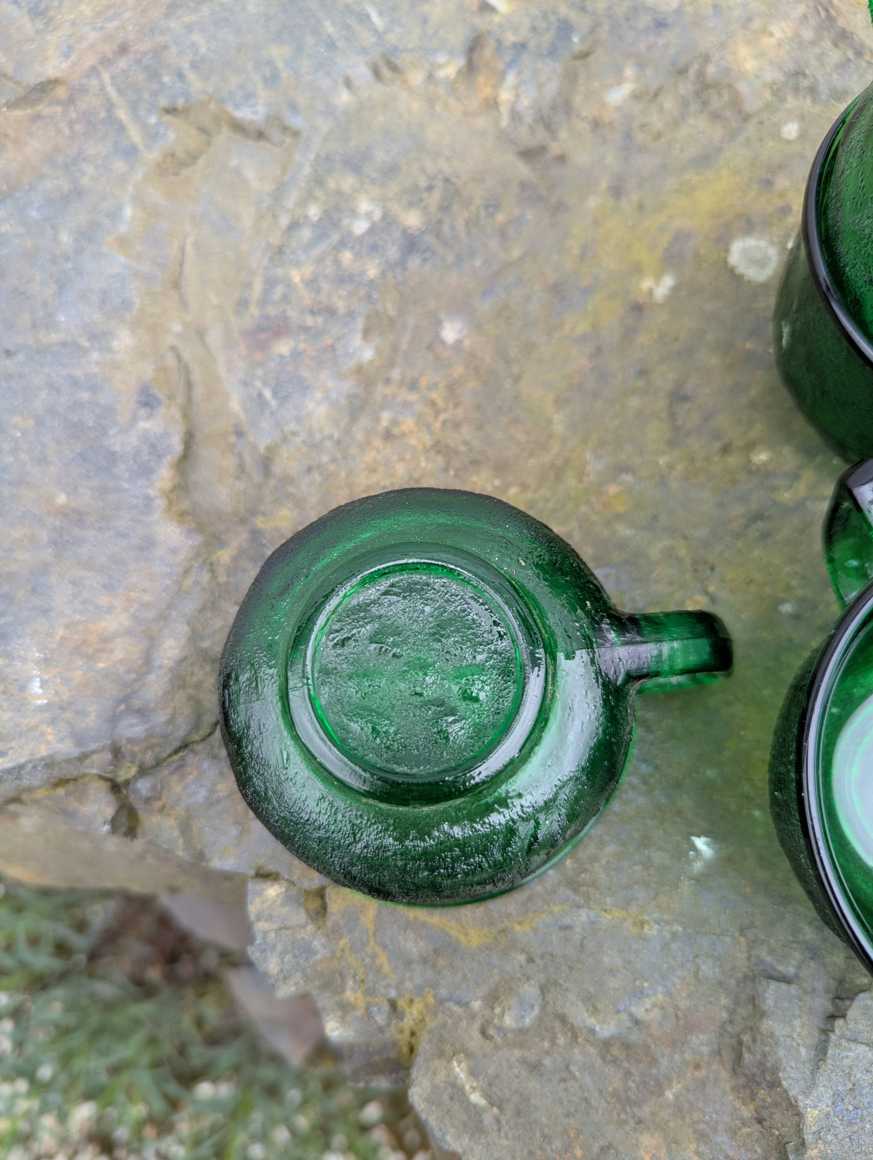 Set of green Arcoroc mugs