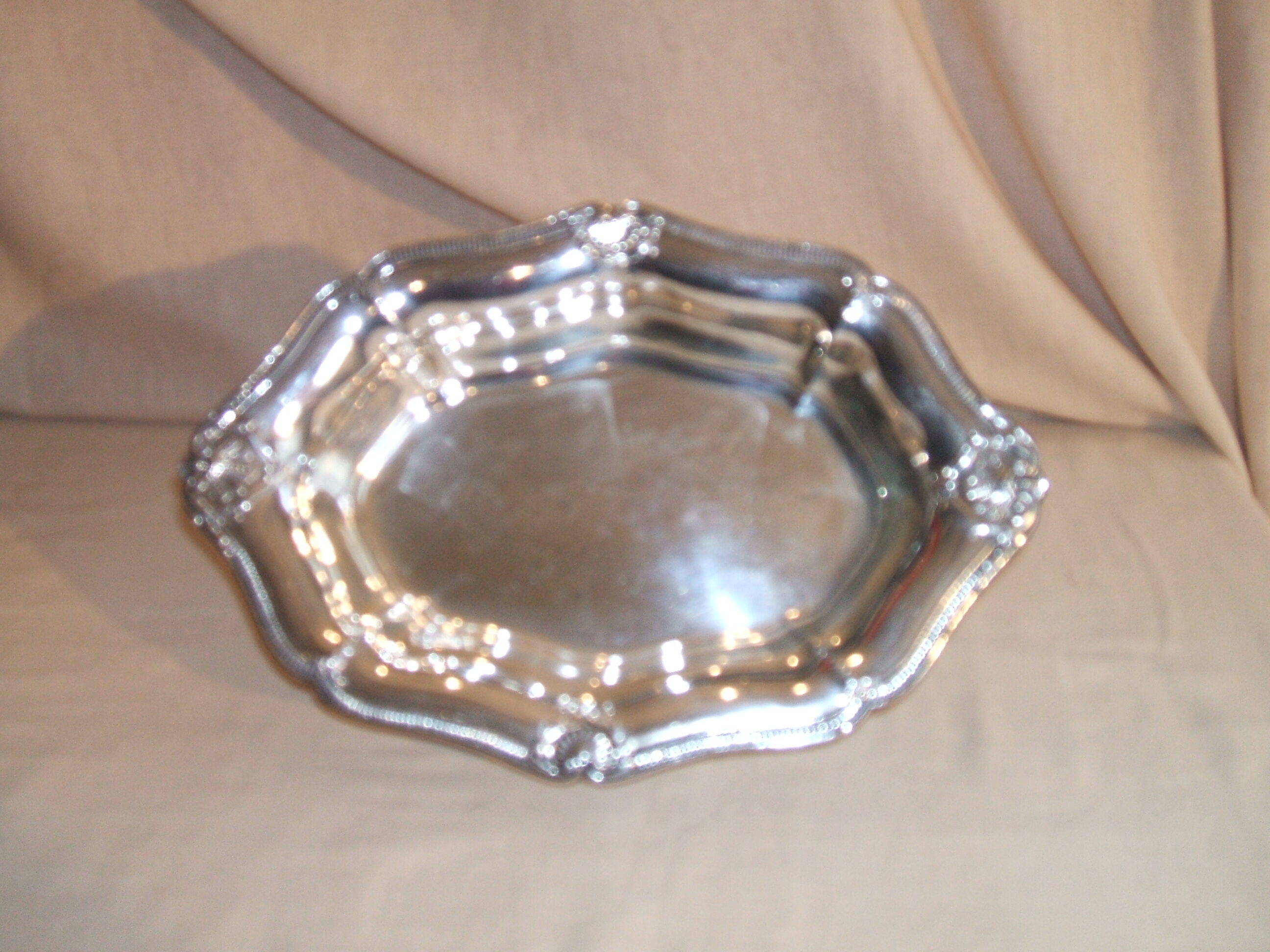 Silver metal bread basket