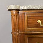 Commode Louis XVI XIXème en Noyer