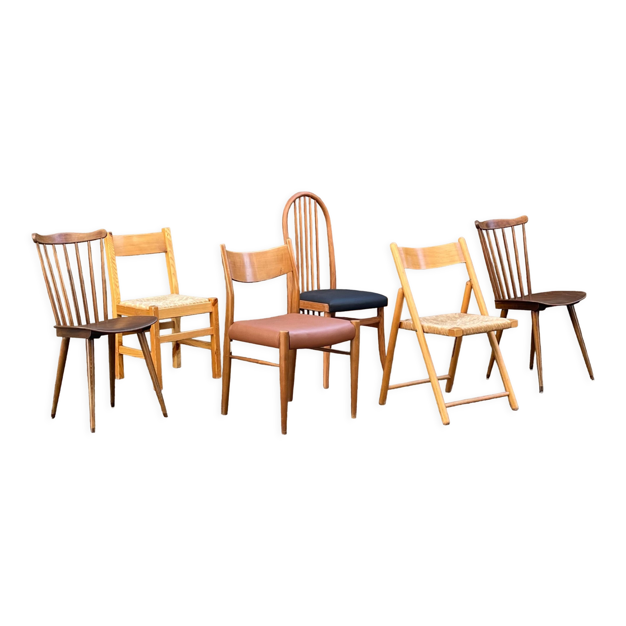 Série de 6 chaises vintage dépareillées