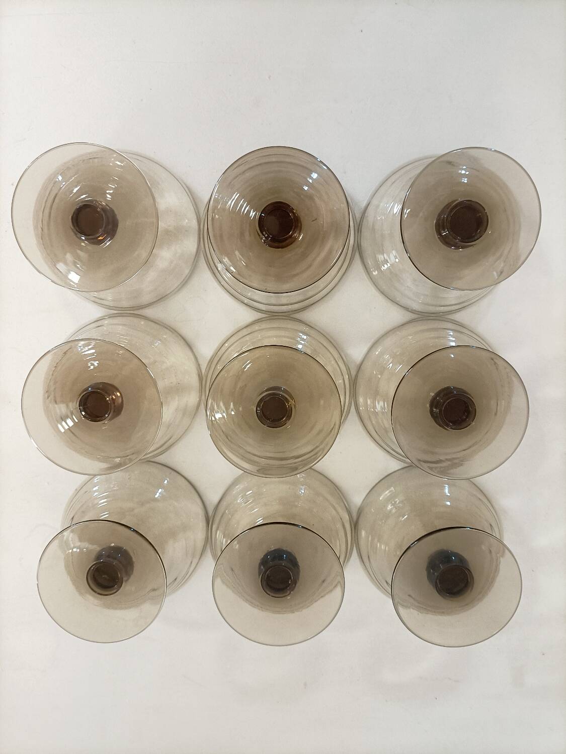 Set of 9 smoked glass champagne glasses