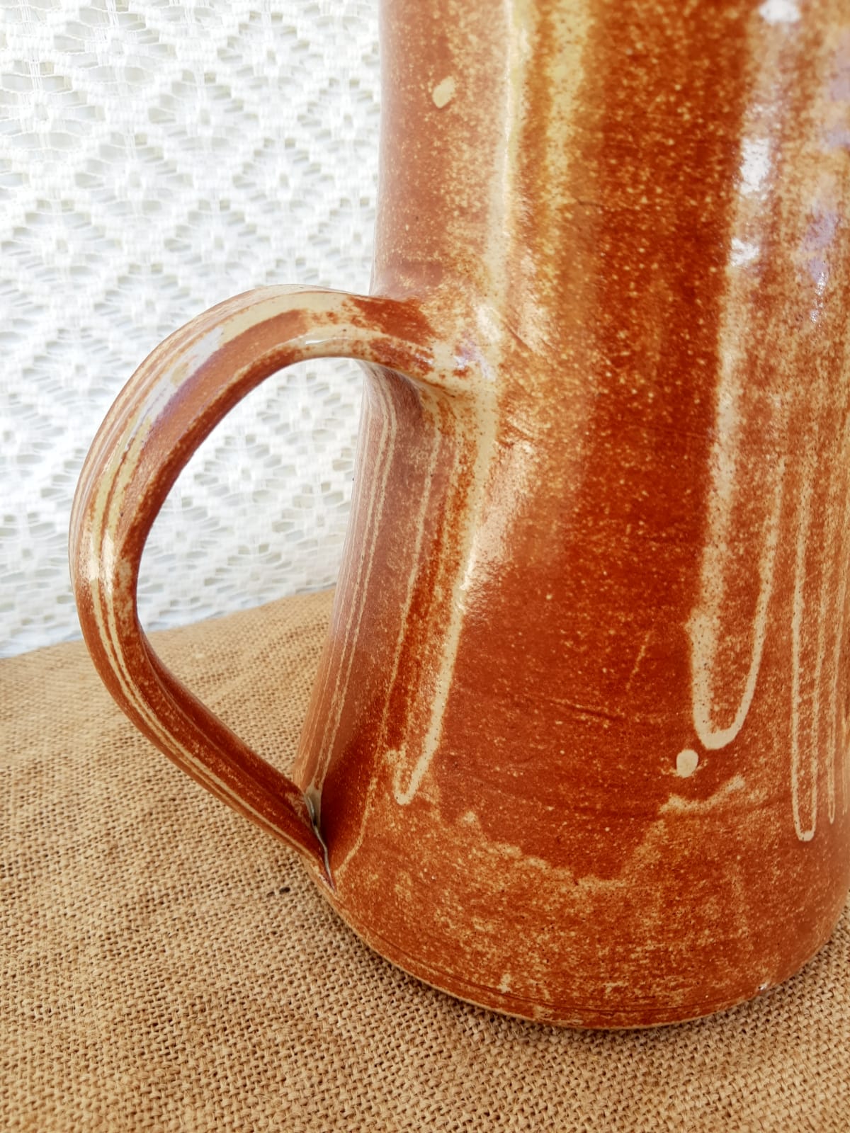 Cafetière, carafe en grès signée