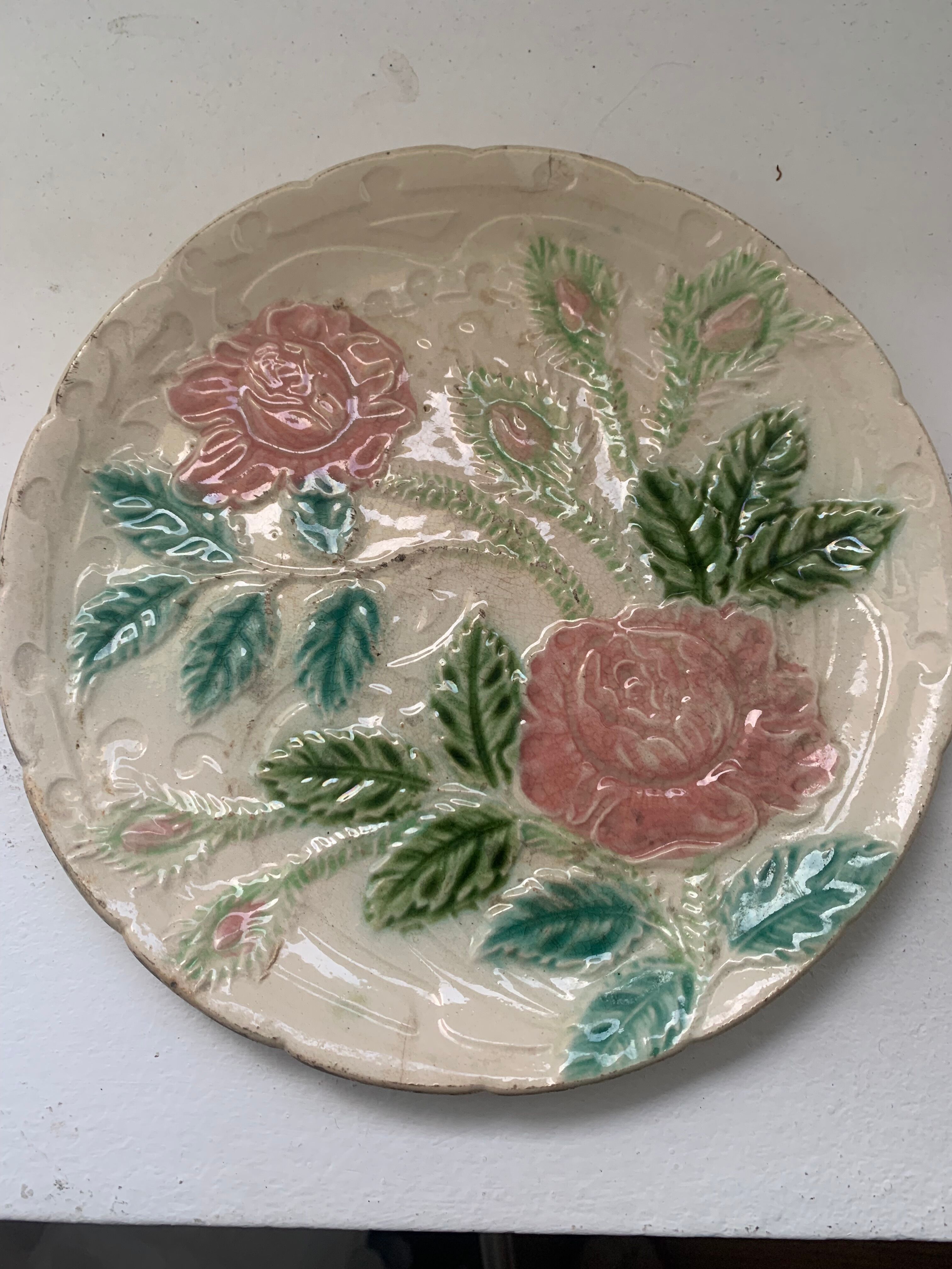 Slurry plate pattern roses