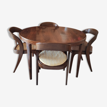 Table ronde et quatre chaises gondole Baumann en palissandre style scandinave