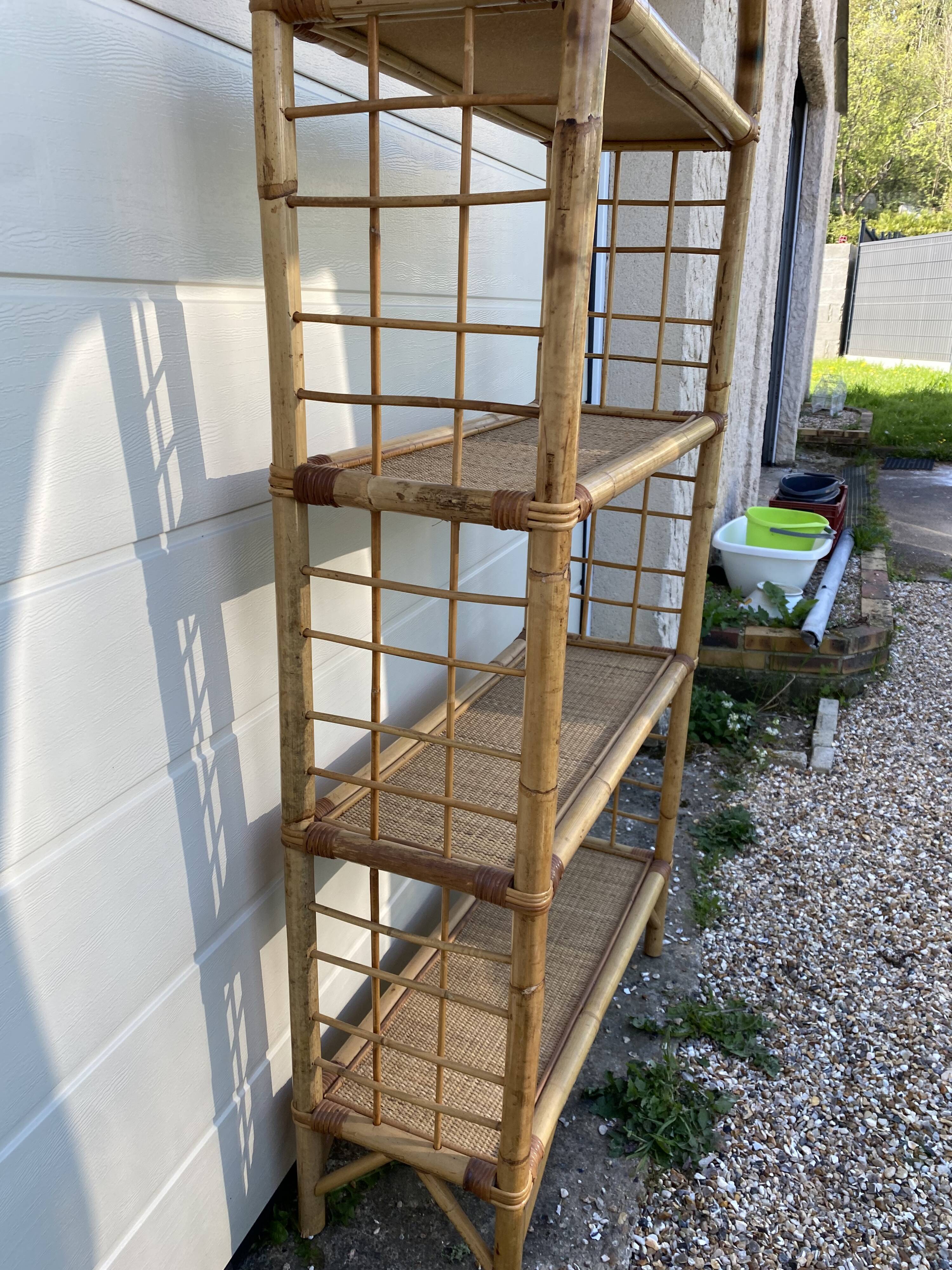 Bookcase Vintage rattan shelf