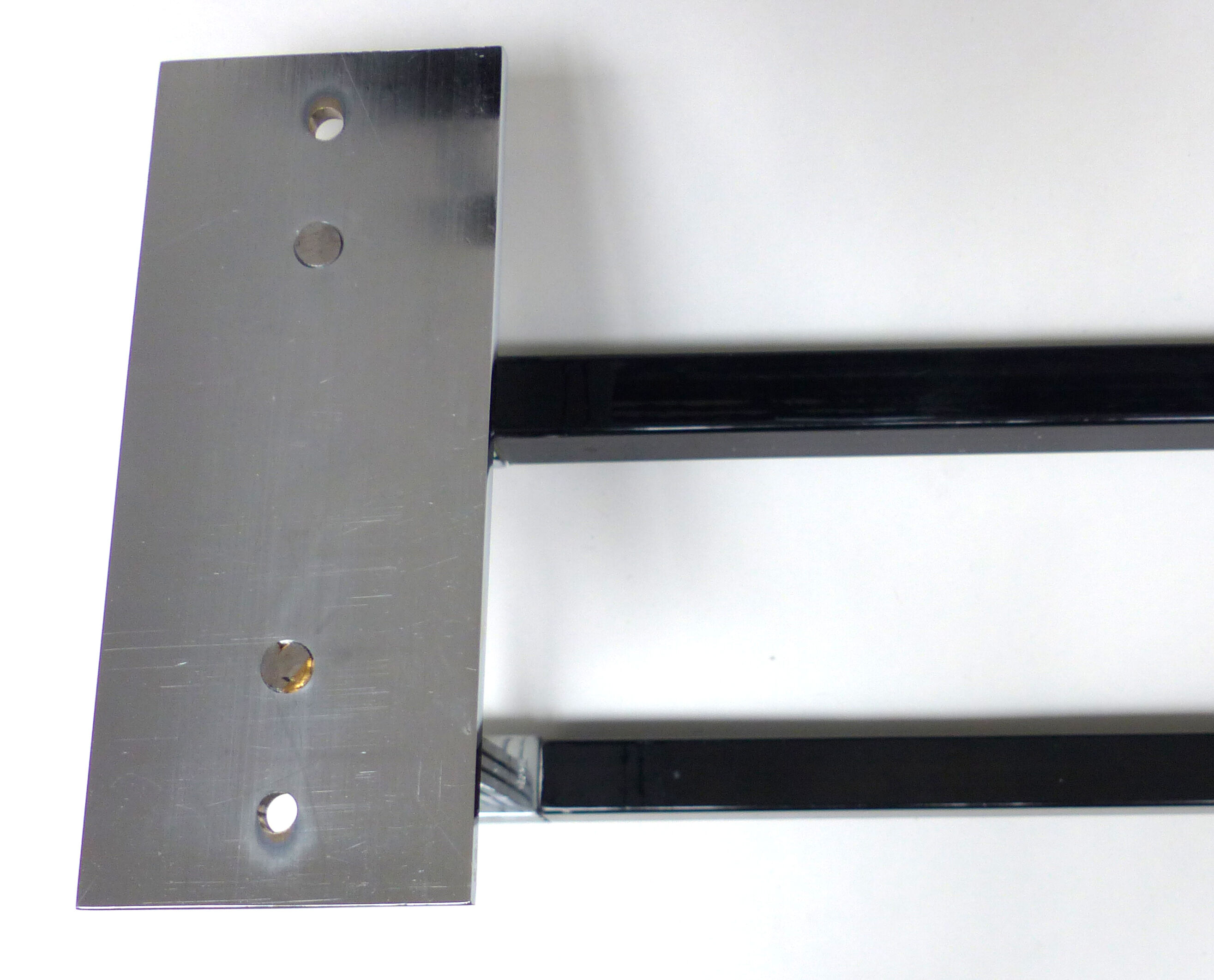 Black and silver art deco double towel rail