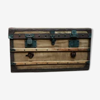 Travel chest debut of the century origin france paris