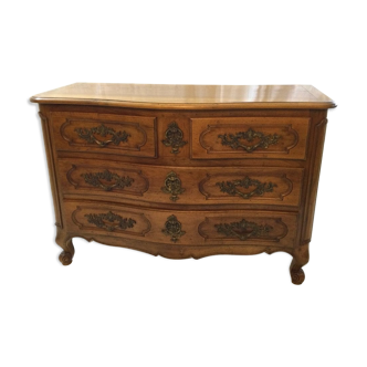 Commode en noyer Louis XV