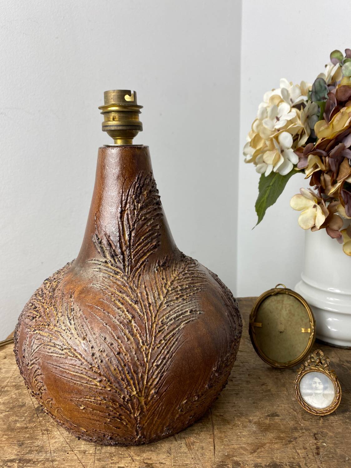 Vintage ceramic lamp base by Sesame Vallauris