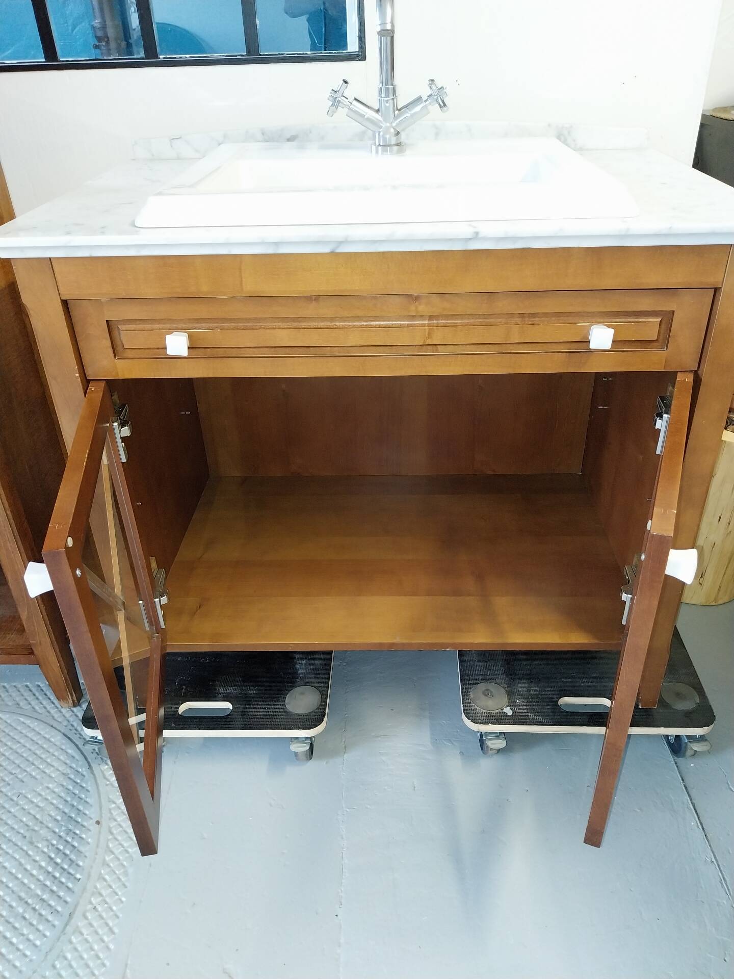 Bathroom furniture and column set Villeroy & Boch