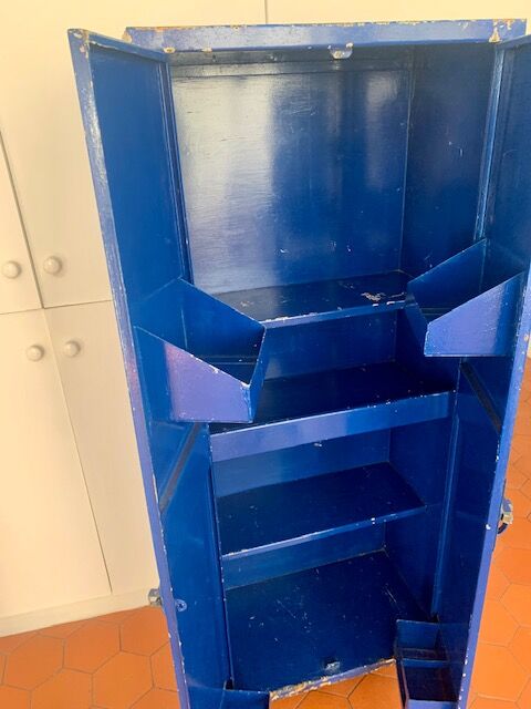 Metal wardrobe/pantry 50s