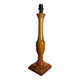 Pied de lampe en bois massif