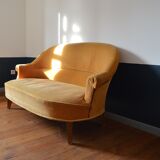 Sofa velvet seat vintage