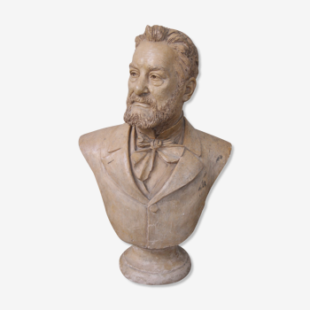 Bust of a man in nineteenth century terracotta