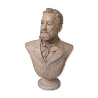 Bust of a man in nineteenth century terracotta