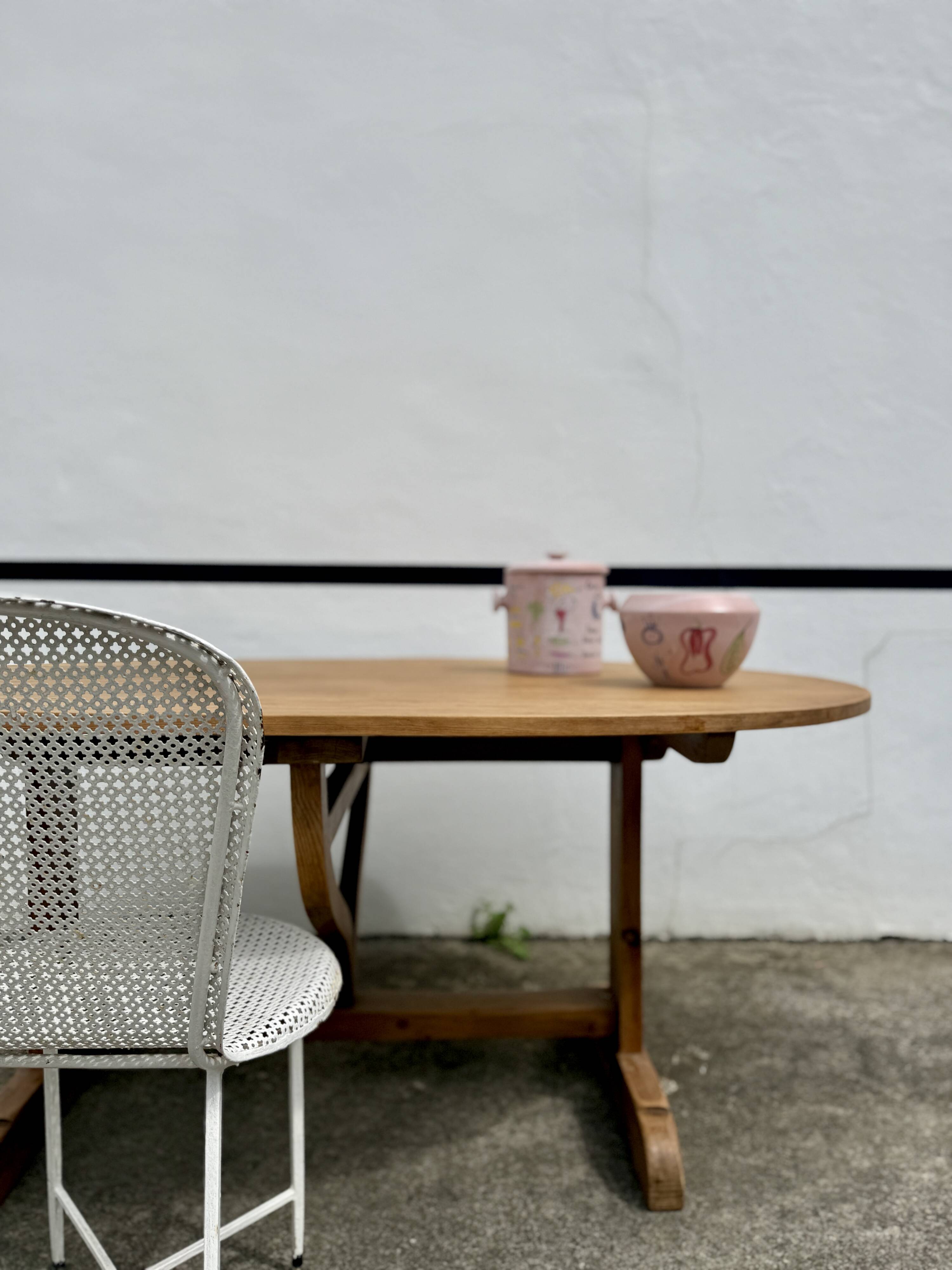 Folding table "Vignobles" in Bordeaux style