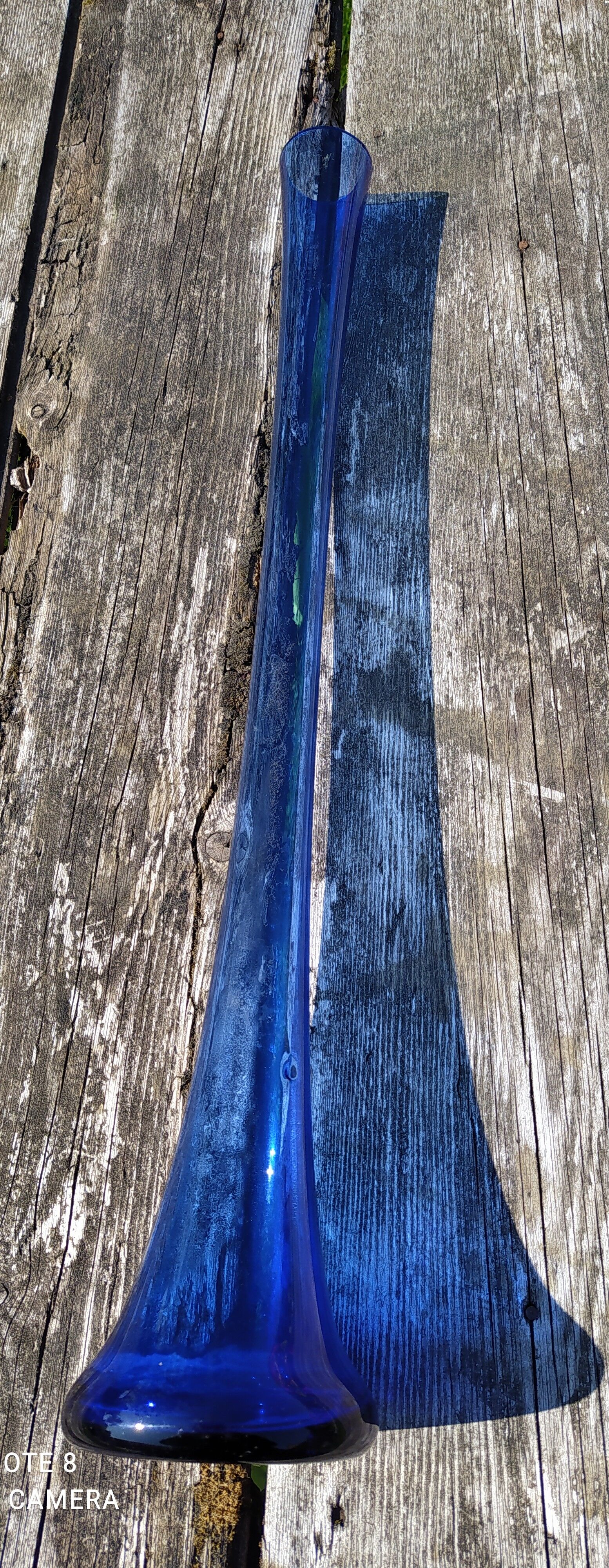 Vintage blue soliflore