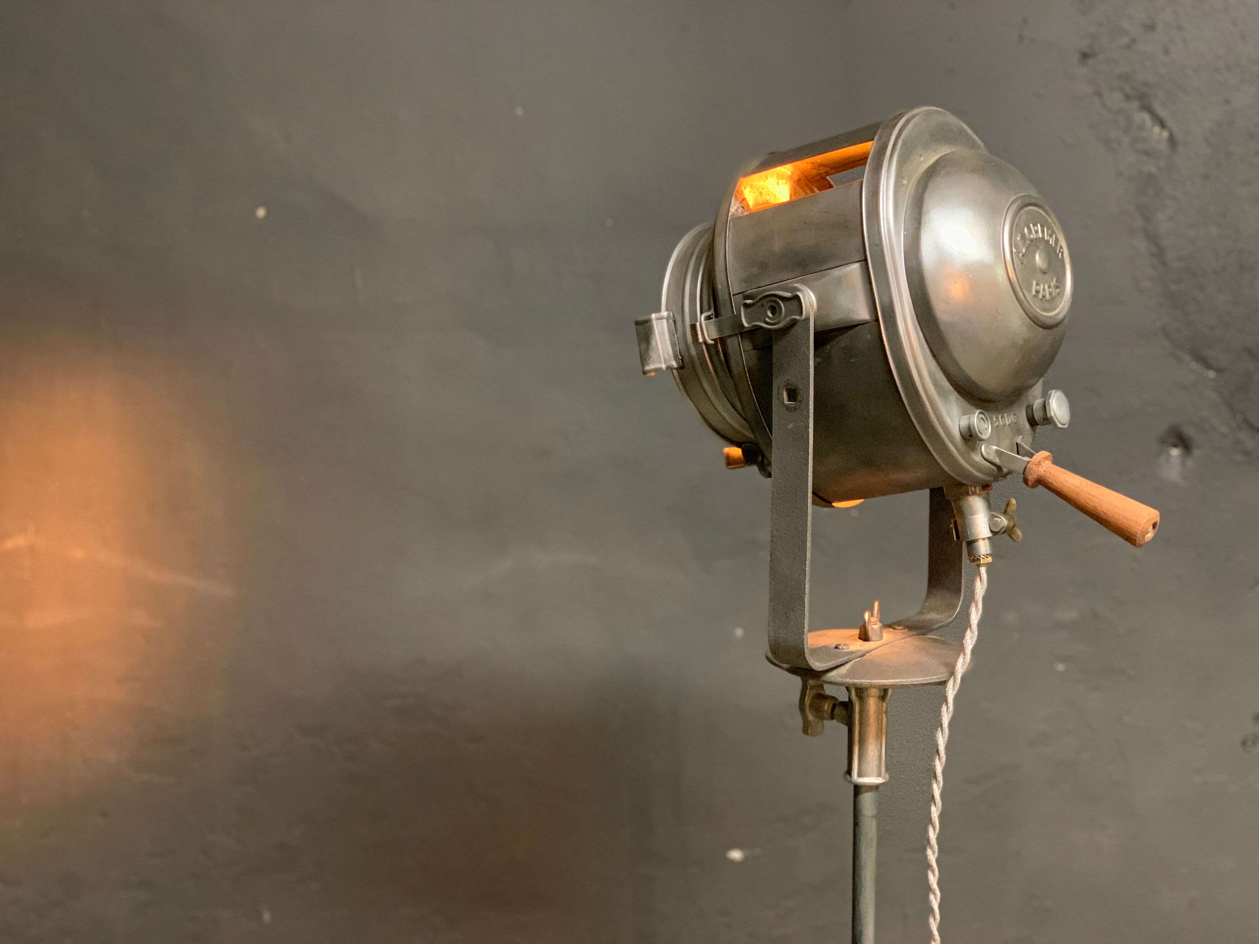 Projector A.E Cremer Paris 500 W 1940