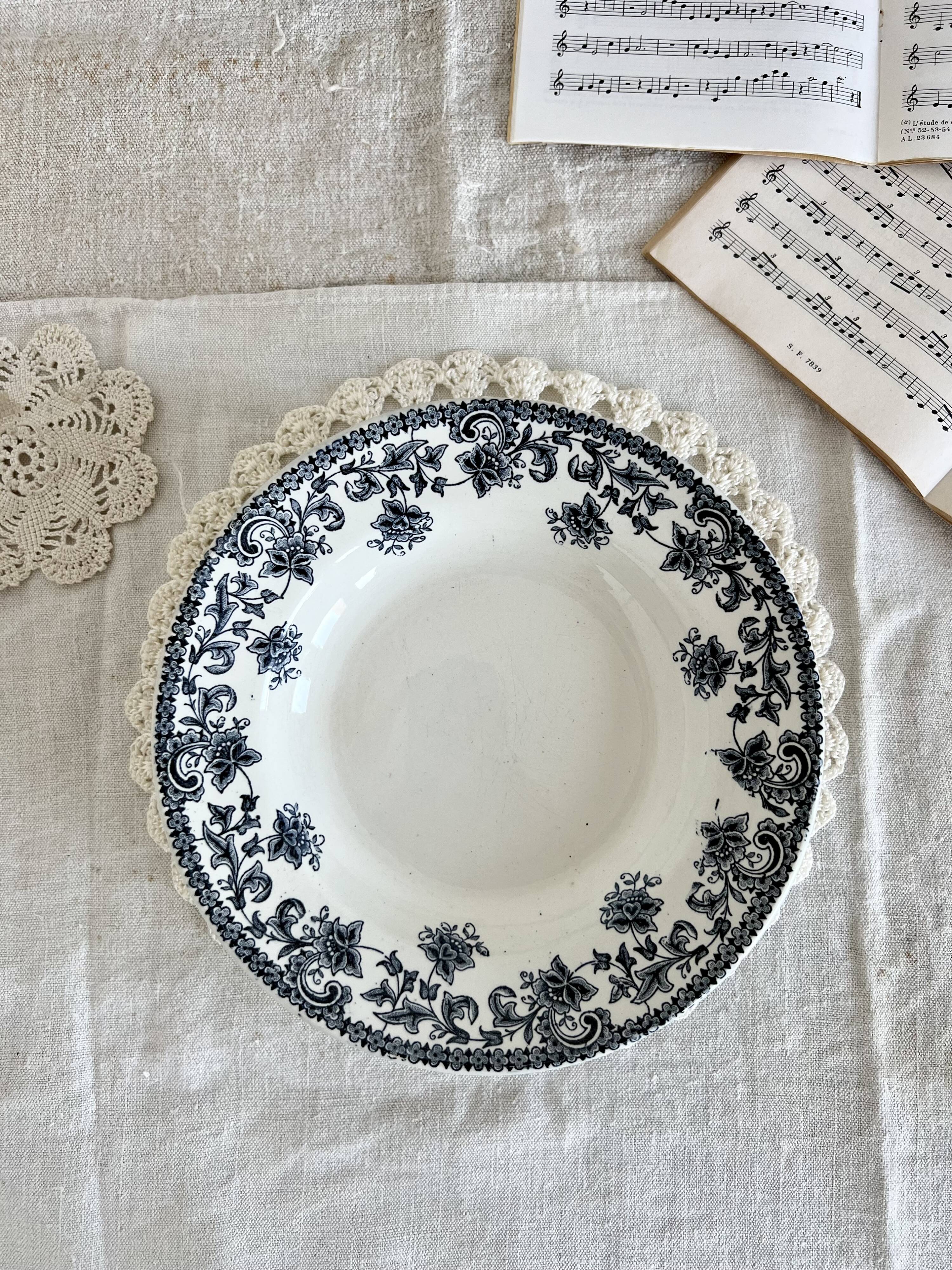 4 vintage soup plates iron earth Saint-Amand - Jane model