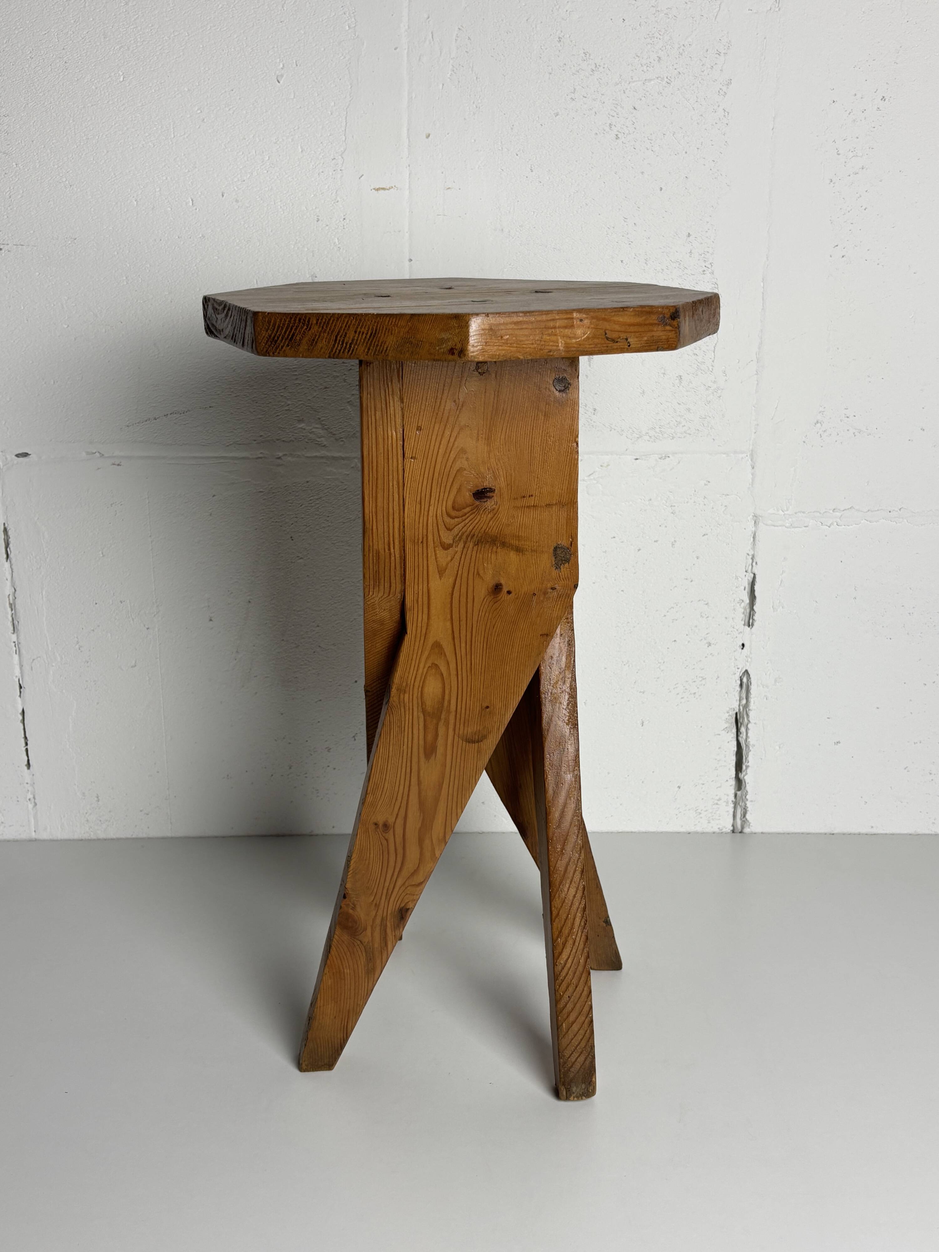 Midcentury brutalist artisanal rustic handcrafted stool, France 1960s