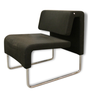 Paire de fauteuils noirs