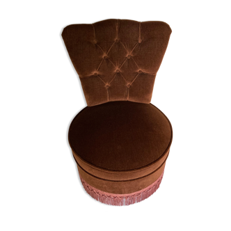 Velvet toad armchair