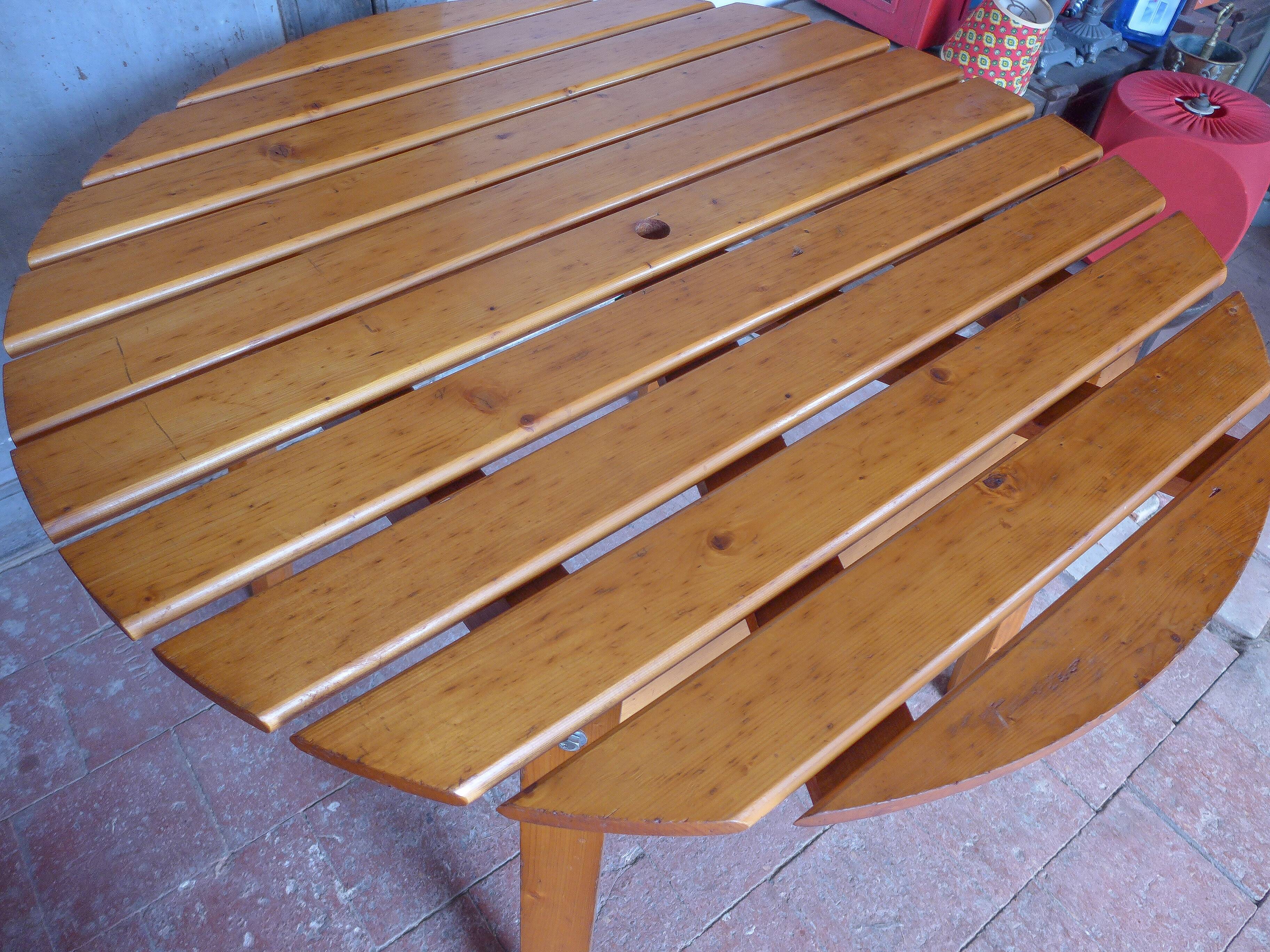 Vintage round pine table, slatted pine table, vintage table, pine furniture