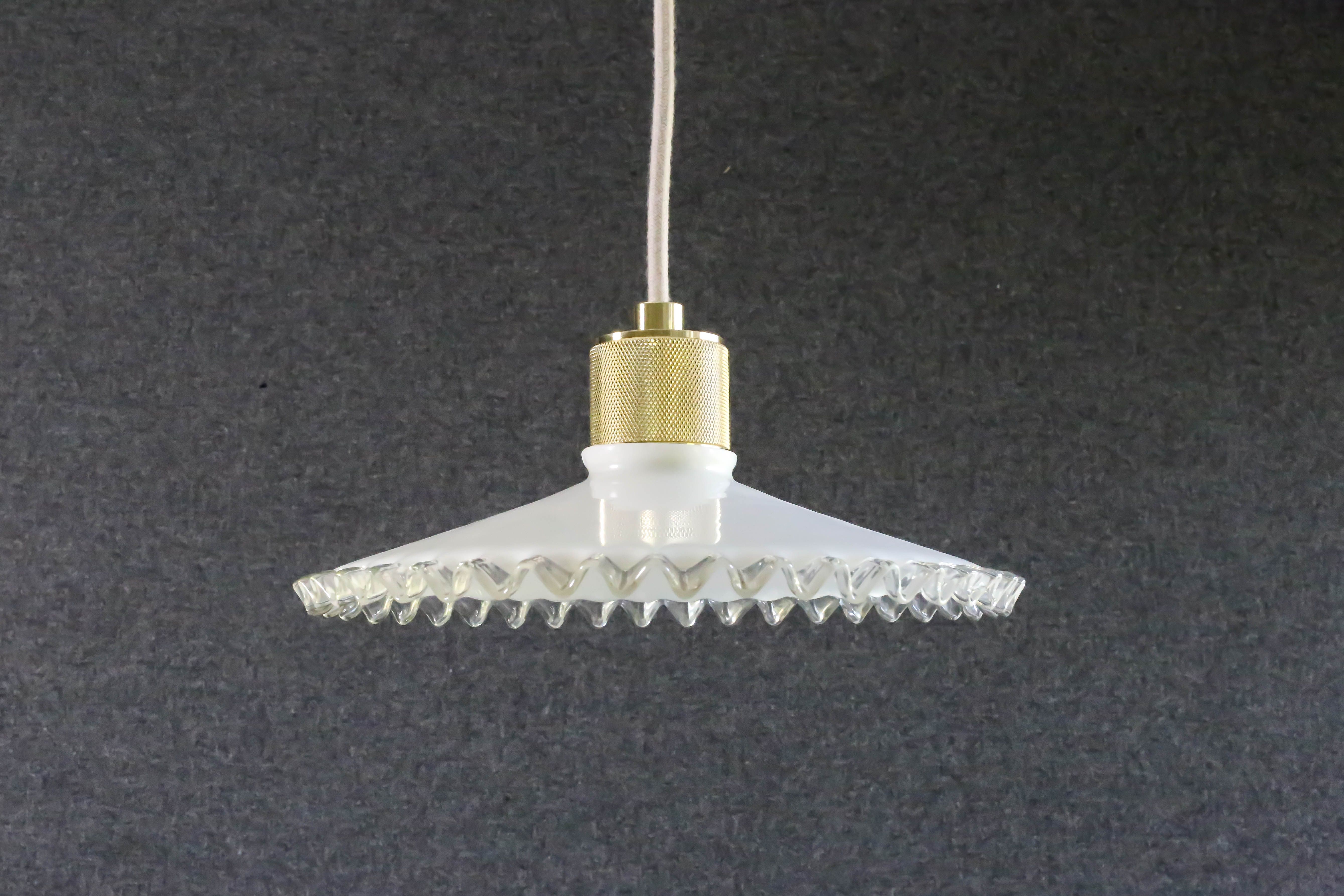Opaline pendant light in white glass with transparent pleated edges - contemporary metal socket