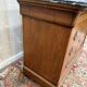 Commode de style Louis Philippe en merisier et marbre gris veiné