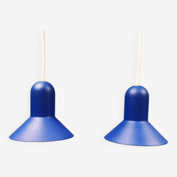 Deux petites lampes suspendues, modèle Confetti, conçues par Claus Bonderup, pour Nordlux Danemark.