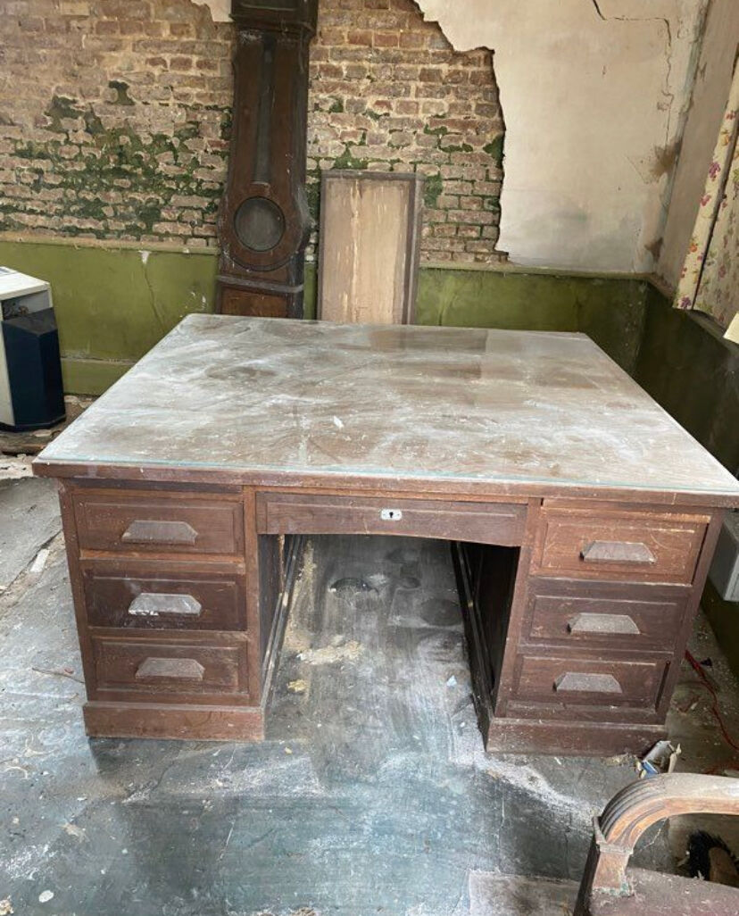 Bureau de fonctionnaire double face