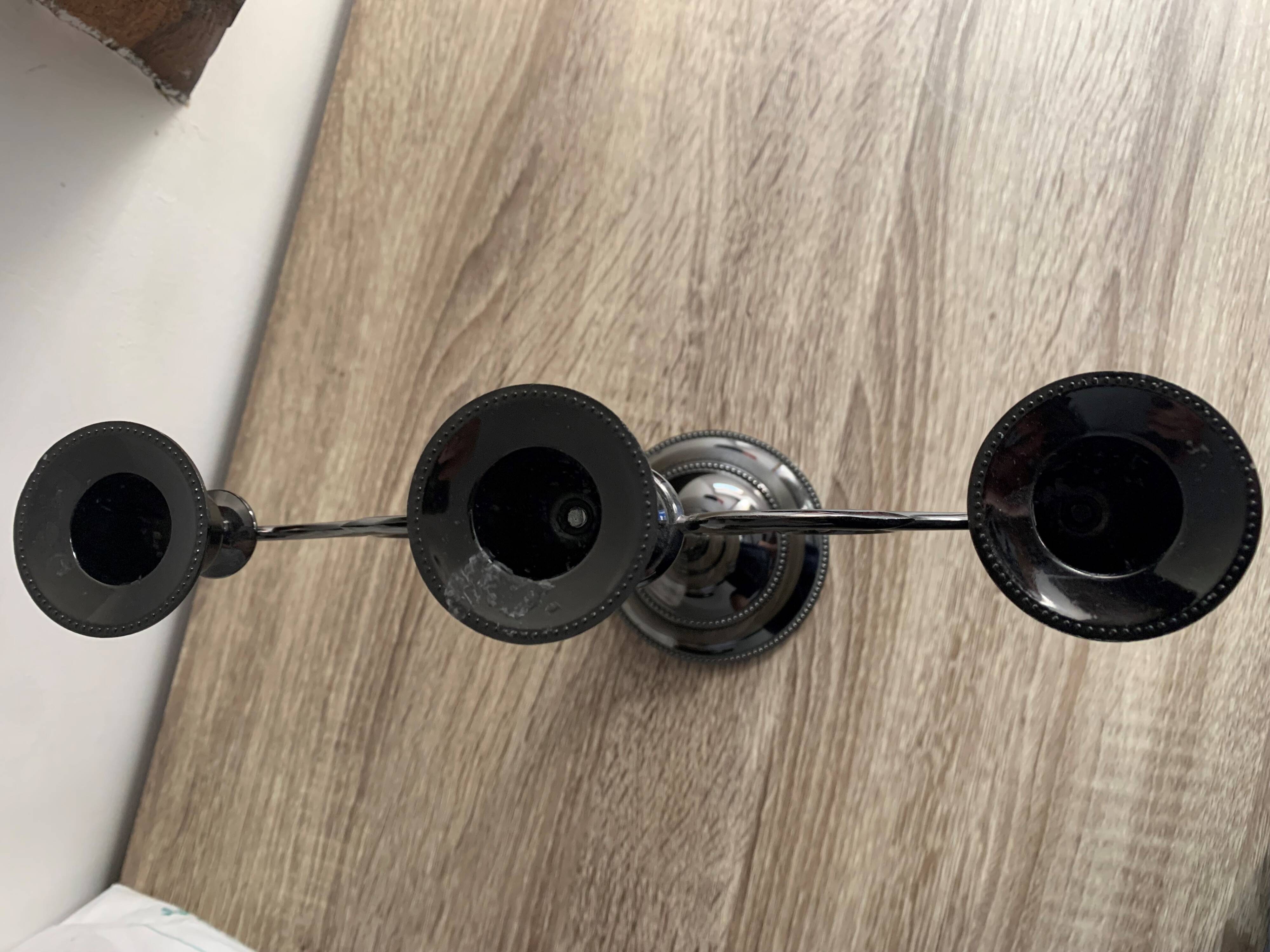 Black varnished metal chandelier with 3 lights