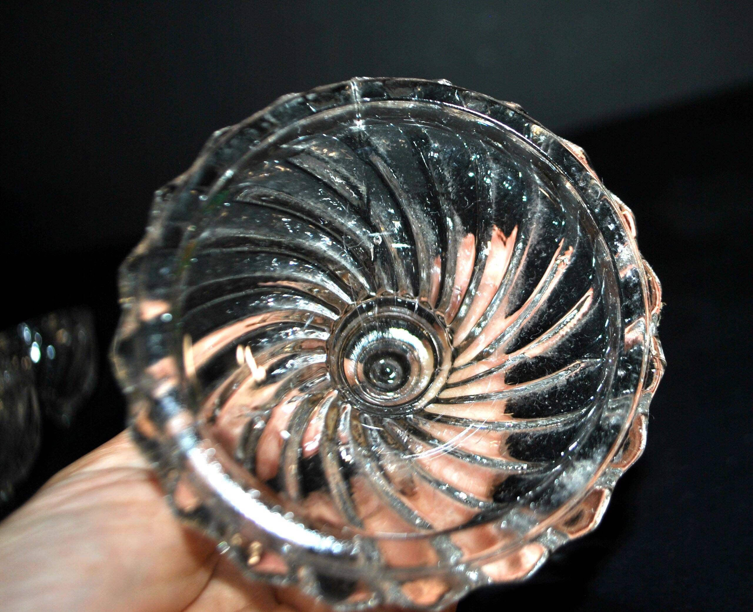 Vallerysthal rotating tableware – retro glass servant for salt, pepper, and mustard.