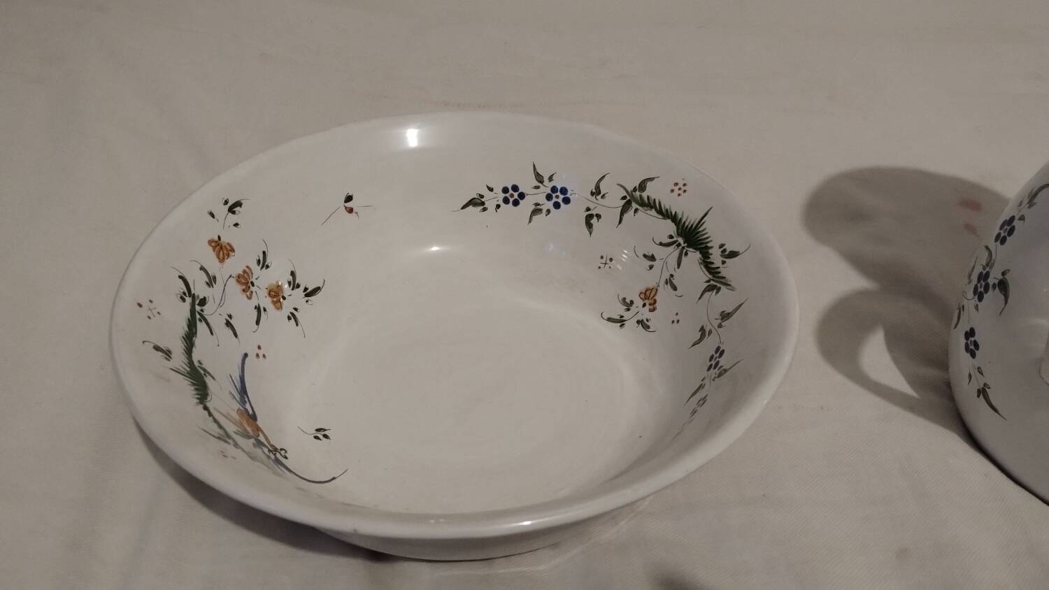 Moustiers pitcher and dish