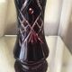 Vase taillé boheme de couleur bordeaux