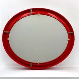 Miroir ovale en bakélite rouge de Carrara & Matta, Italie, années 1970