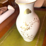 Germanic porcelain vase