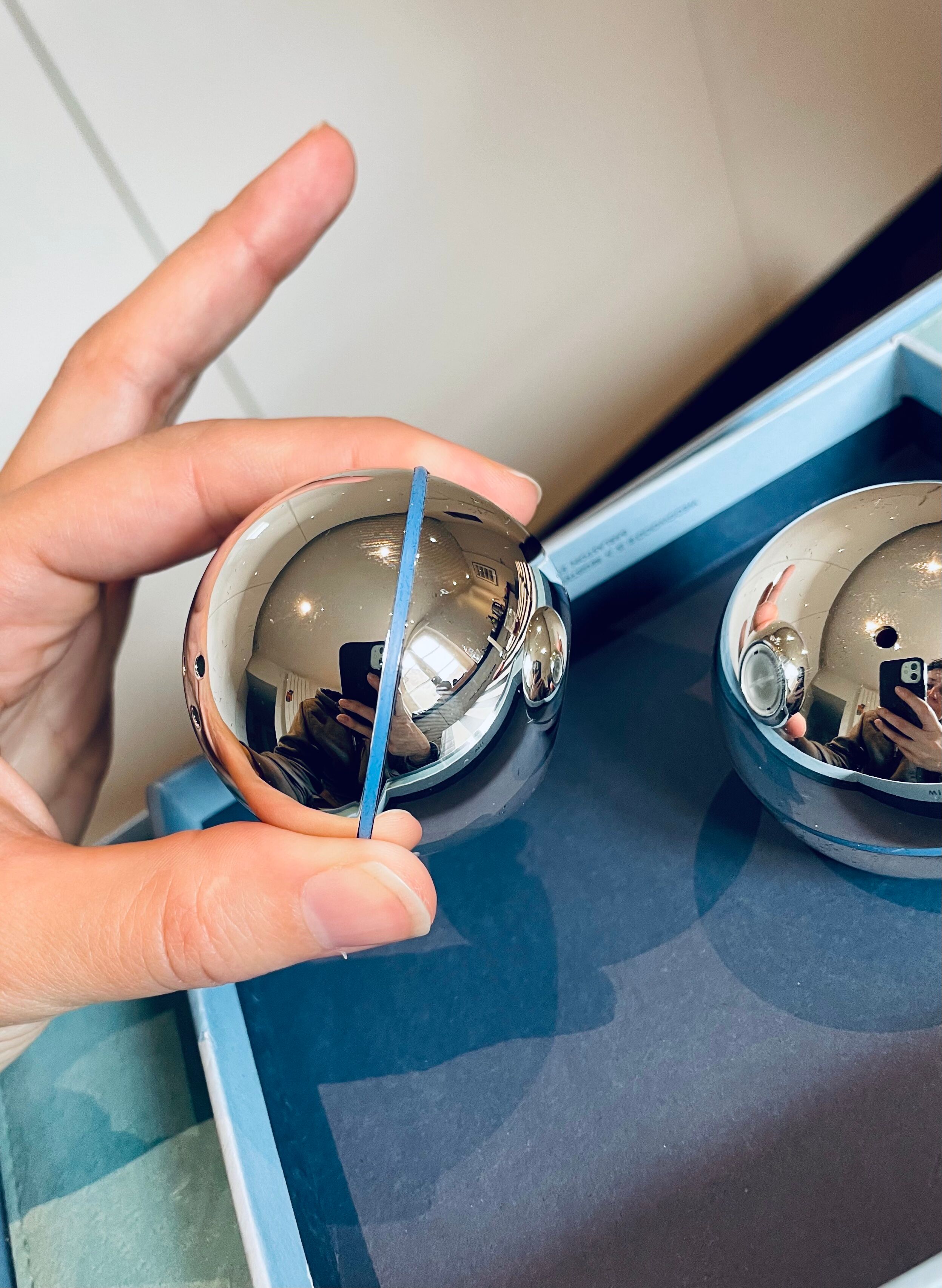 Wedgwood duo salt and pepper