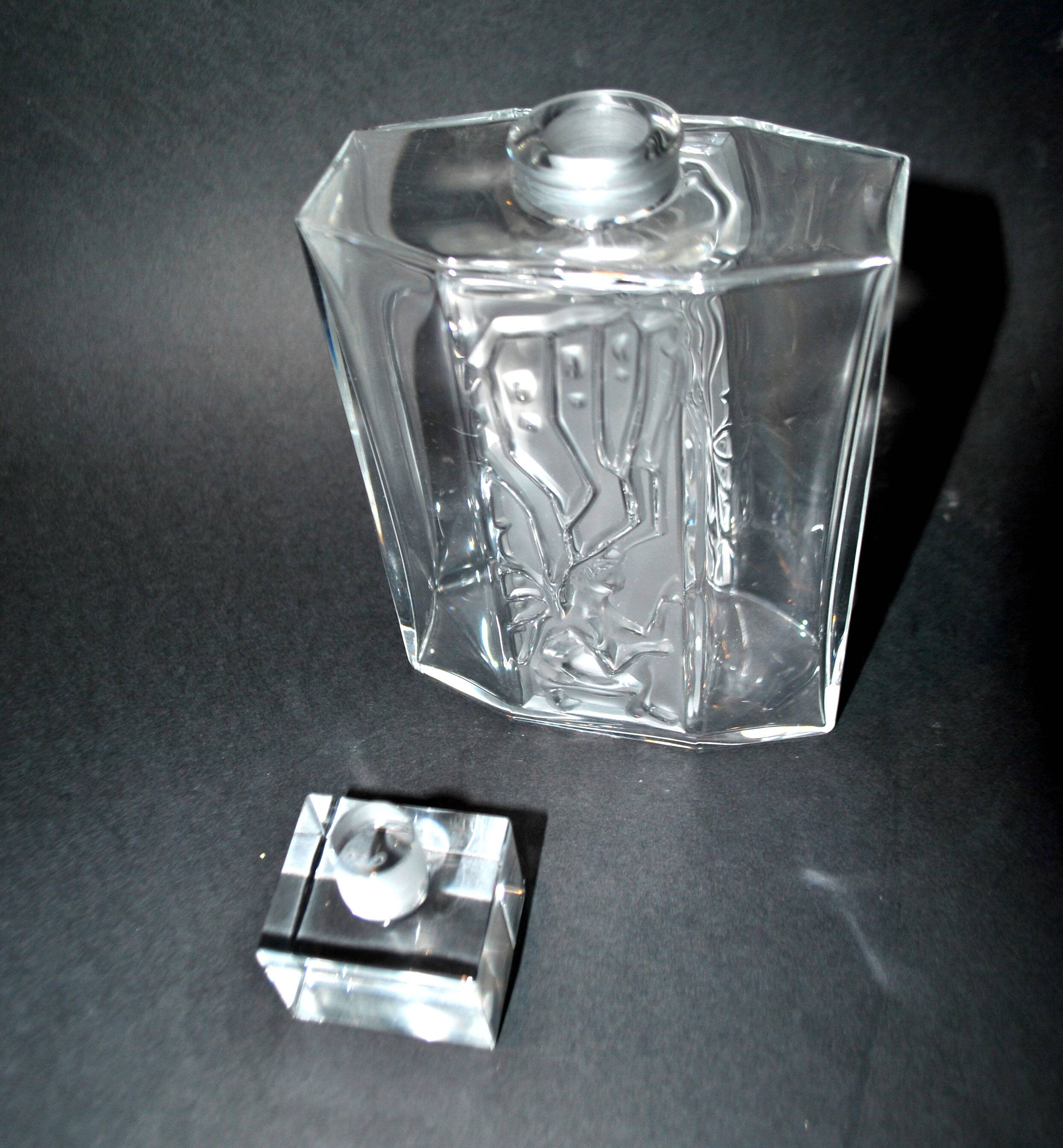 Carafe Flacon ICARE en cristal dépoli signé et numéroté 2006 LALIQUE FRANCE