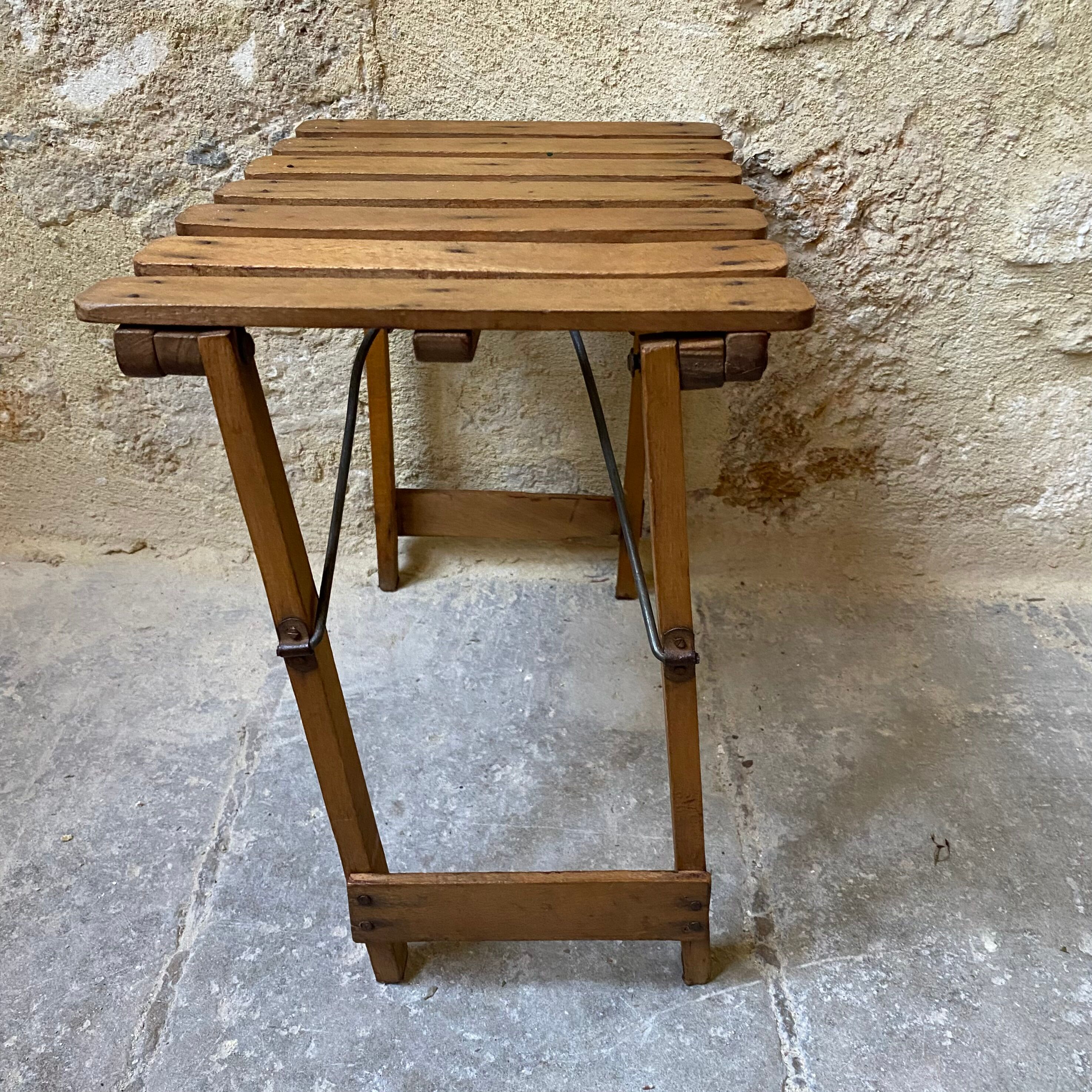 Folding stool