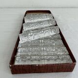 Porte-couteaux en cristal, Motif floral en relief, Art de la table vintage