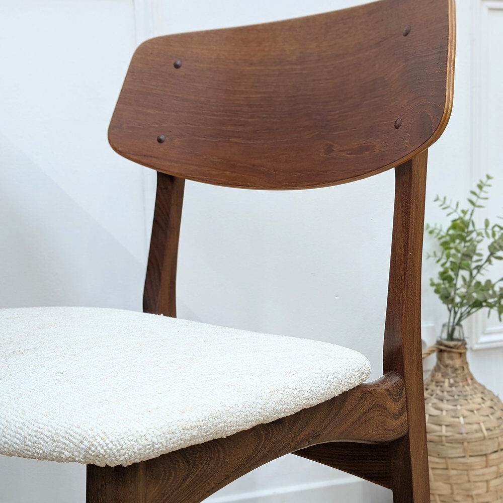 Lot de 2 chaises scandinaves en teck