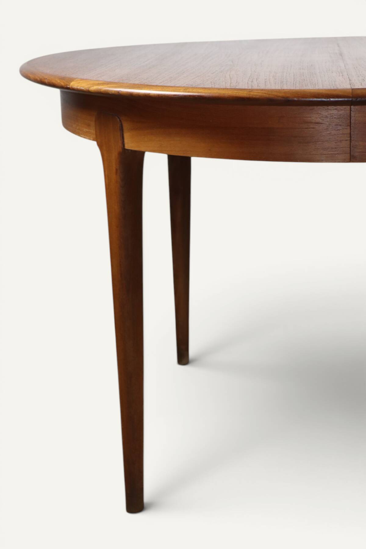 Scandinavian extendable dining table in teak - 1960s