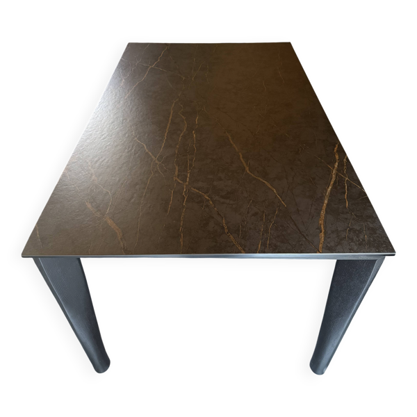Table en céramique Ilex