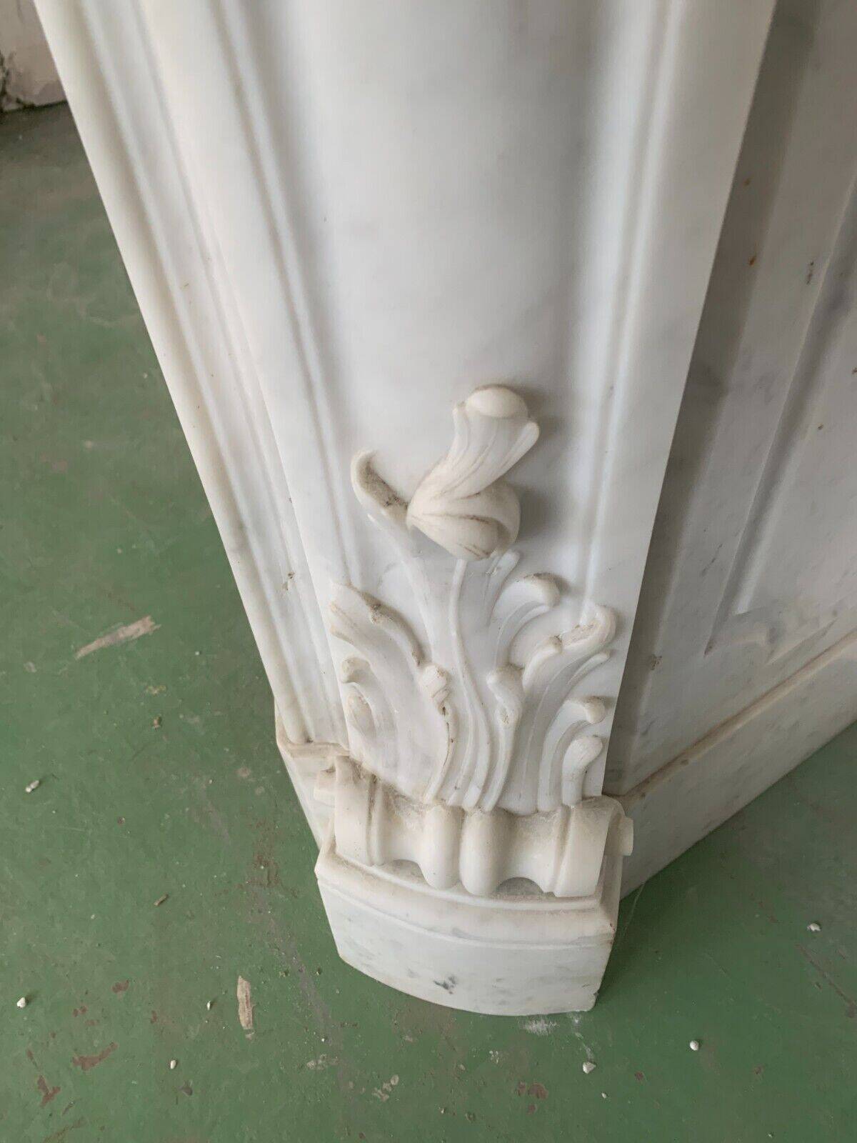 Louis XV style fireplace in white Carrara marble 19th century