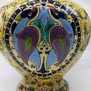 Vase en majolique Art Nouveau