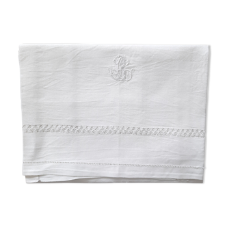 Embroidered tablecloth BC