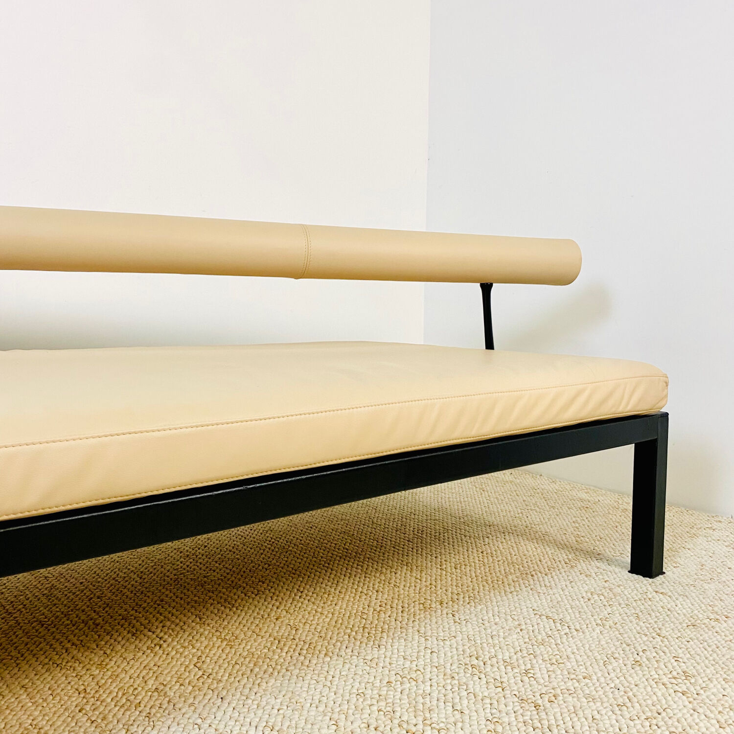 "Sity" model bench, B&B Italia edition.