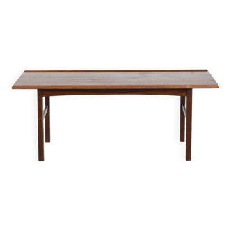 Vintage Midcentury Danish Coffee Table In Rosewood By Anton Kildeberg.