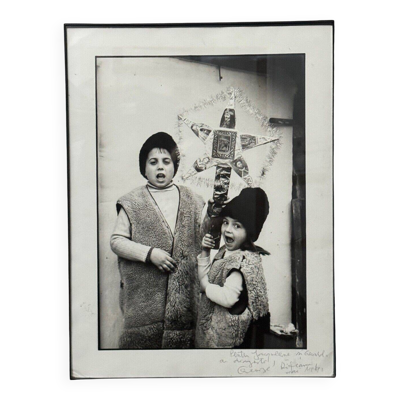 Photo artistique dédicacée par Gheorge Rizeanu XXe 2 enfants roumains